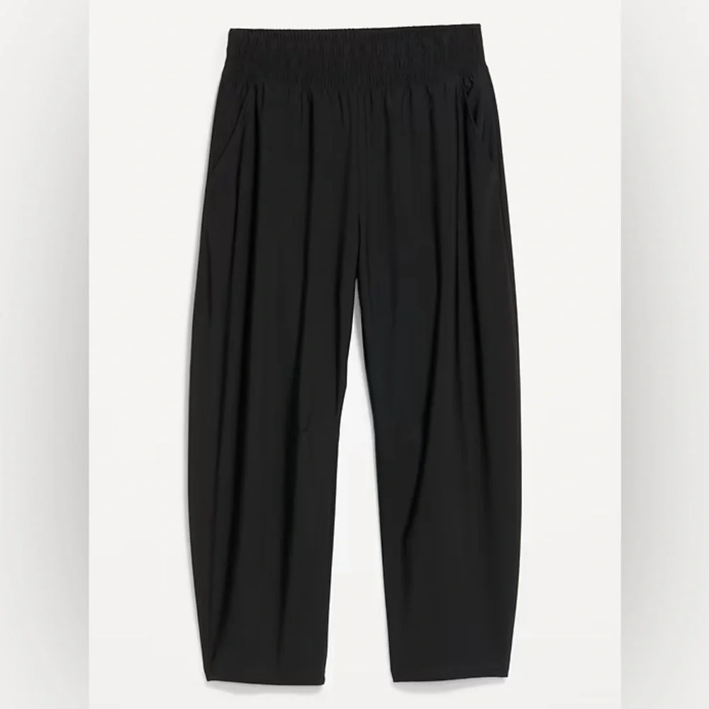 NWT! Old Navy High-Waisted SleekTech Barrel Ankle Pants 🏸 - Picture 6 of 6